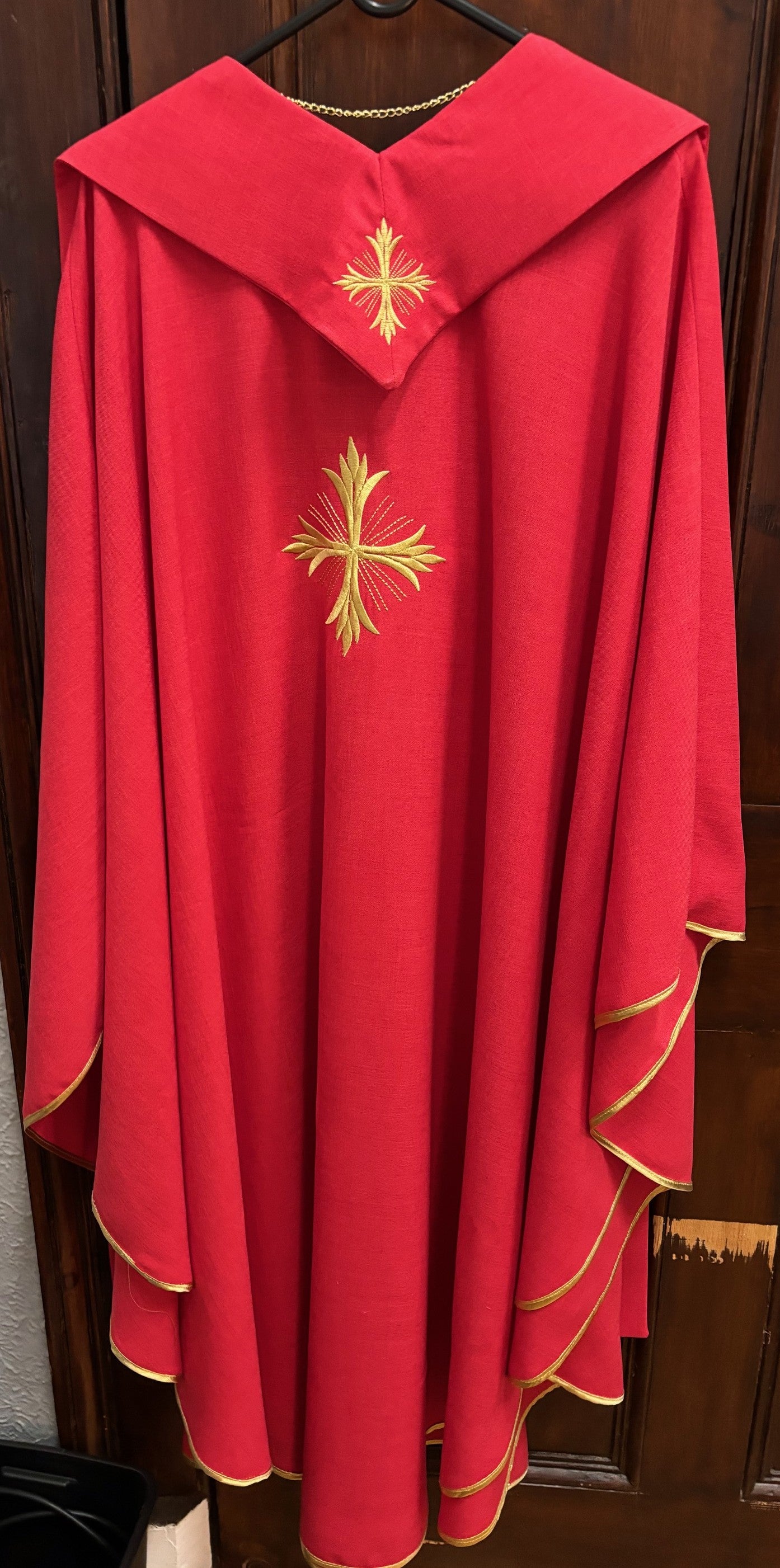 Chasuble & Stole Red Holy Spirit