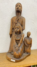 Heilige Familie houtsneewerk