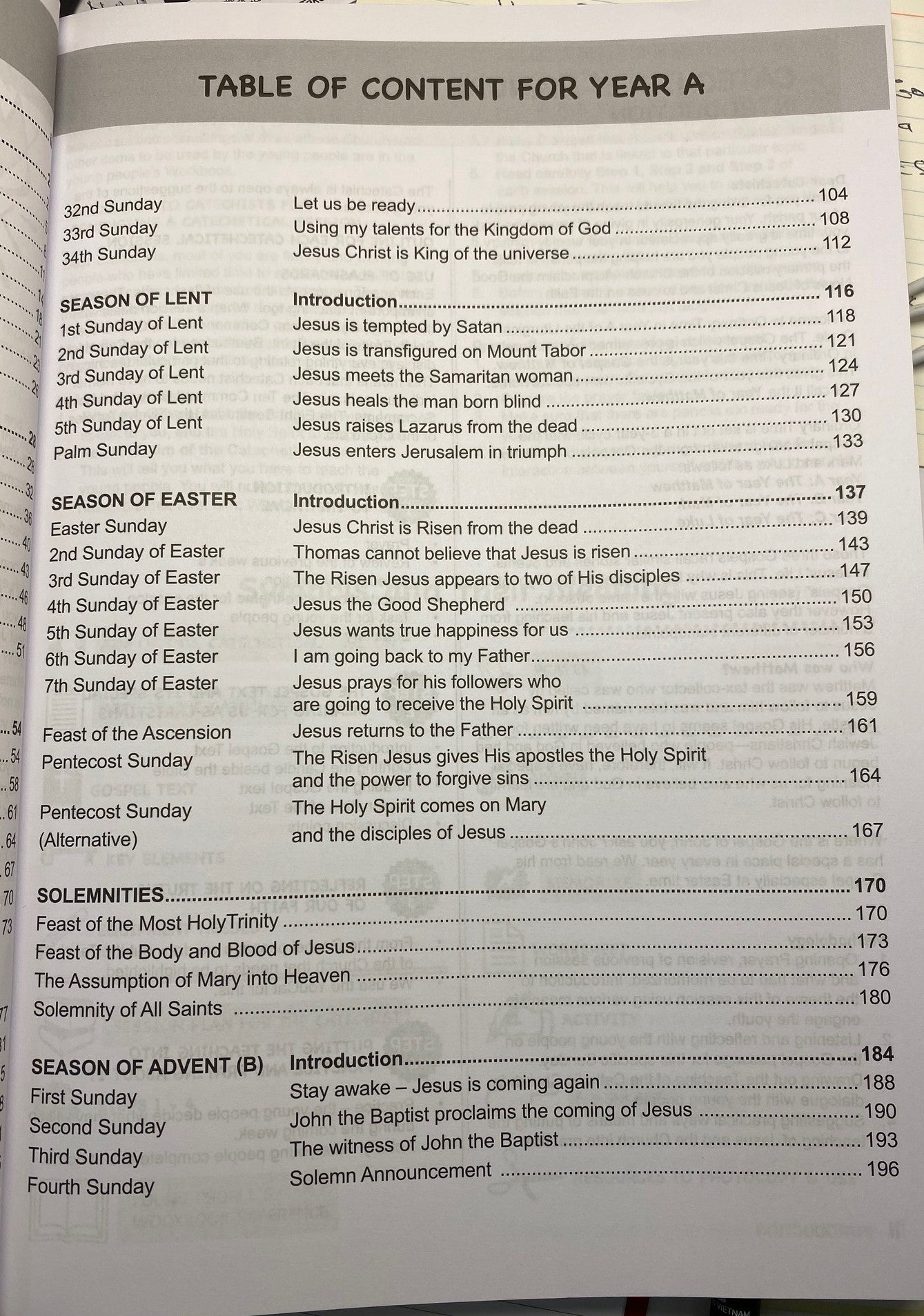 LIVING THE WORD, LEARNING THE FAITH - YEAR A (CATECHIST'S GUIDE)