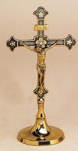 Standing crucifix brass 29cm
